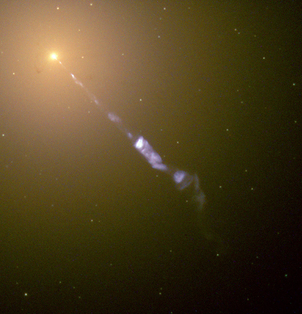 M87から噴出しているジェット