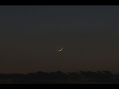 （大木茂雄氏撮影の月と水星と木星の写真）