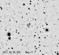 板垣さんによる超新星2011gcの発見画像