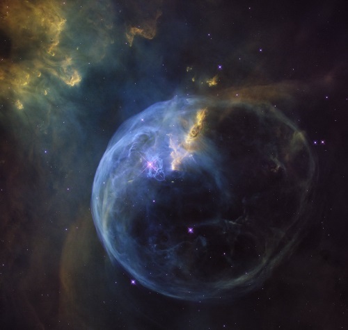 Х֥NGC 7635