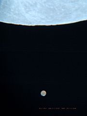 （丹羽敬紀氏撮影の月と火星の写真 1）
