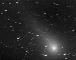 Makoto Kasahara氏撮影のリニア彗星